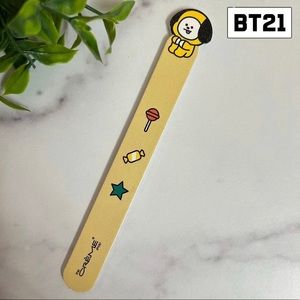 Bangtan Sonyeondan BTS Jimin Chimmy BT21 Yellow Nail File Manicure Tool